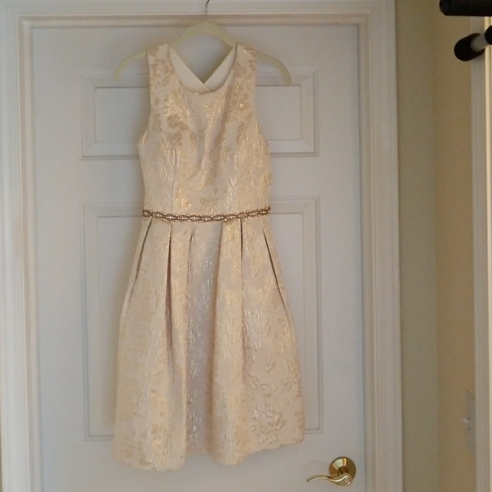 Eliza J Gold/champagne cross backdress
